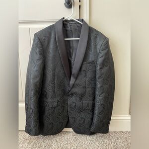 Black men’s suit jacket